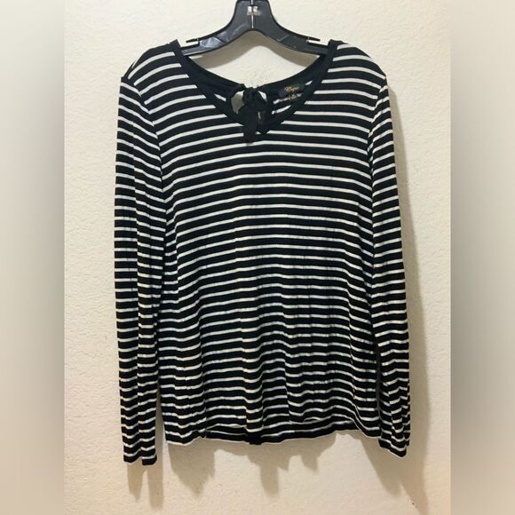 Cupio Black with White Stripes Knit Tee long sleeves size M back ties accents - Picture 1 of 8
